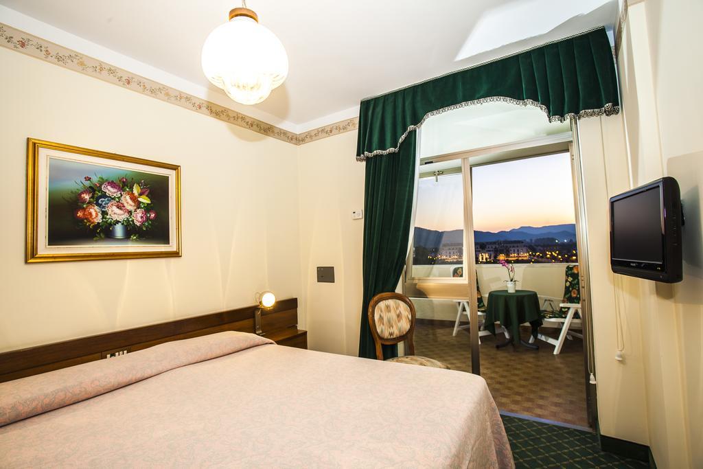 Hotel Terme Abano Verdi Abano Terme Habitación foto